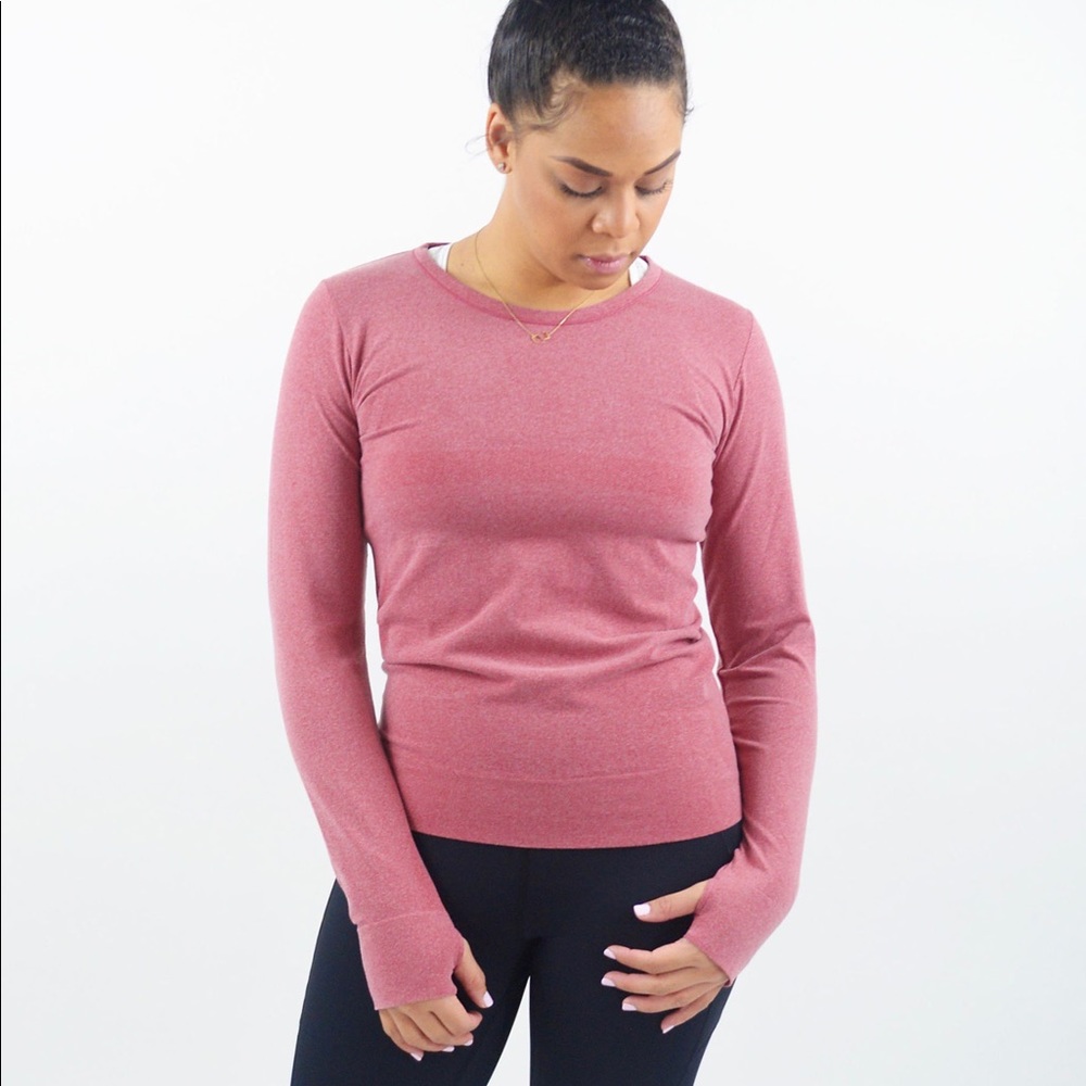 Red Heather Performance Long Sleeve T. Size M.